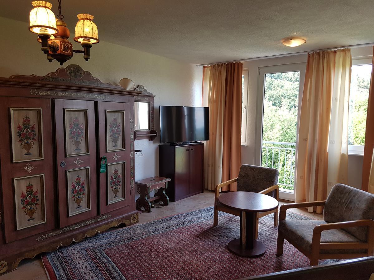 Hotel Zur Engelsburg Hausen-Wied Dış mekan fotoğraf